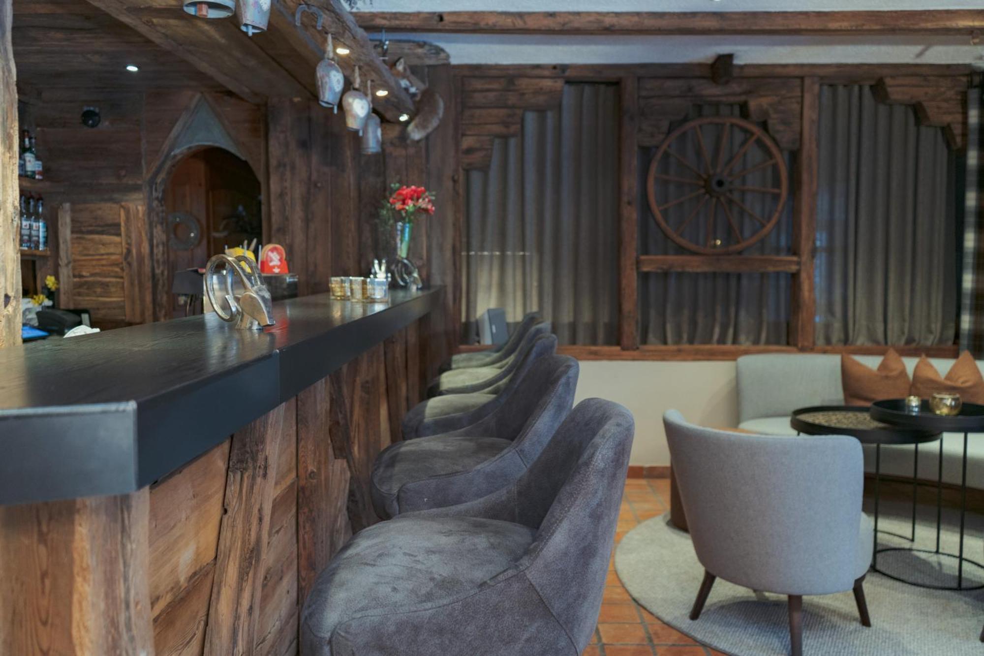 Jaegerhof Serviced Apartements Zermatt Kültér fotó
