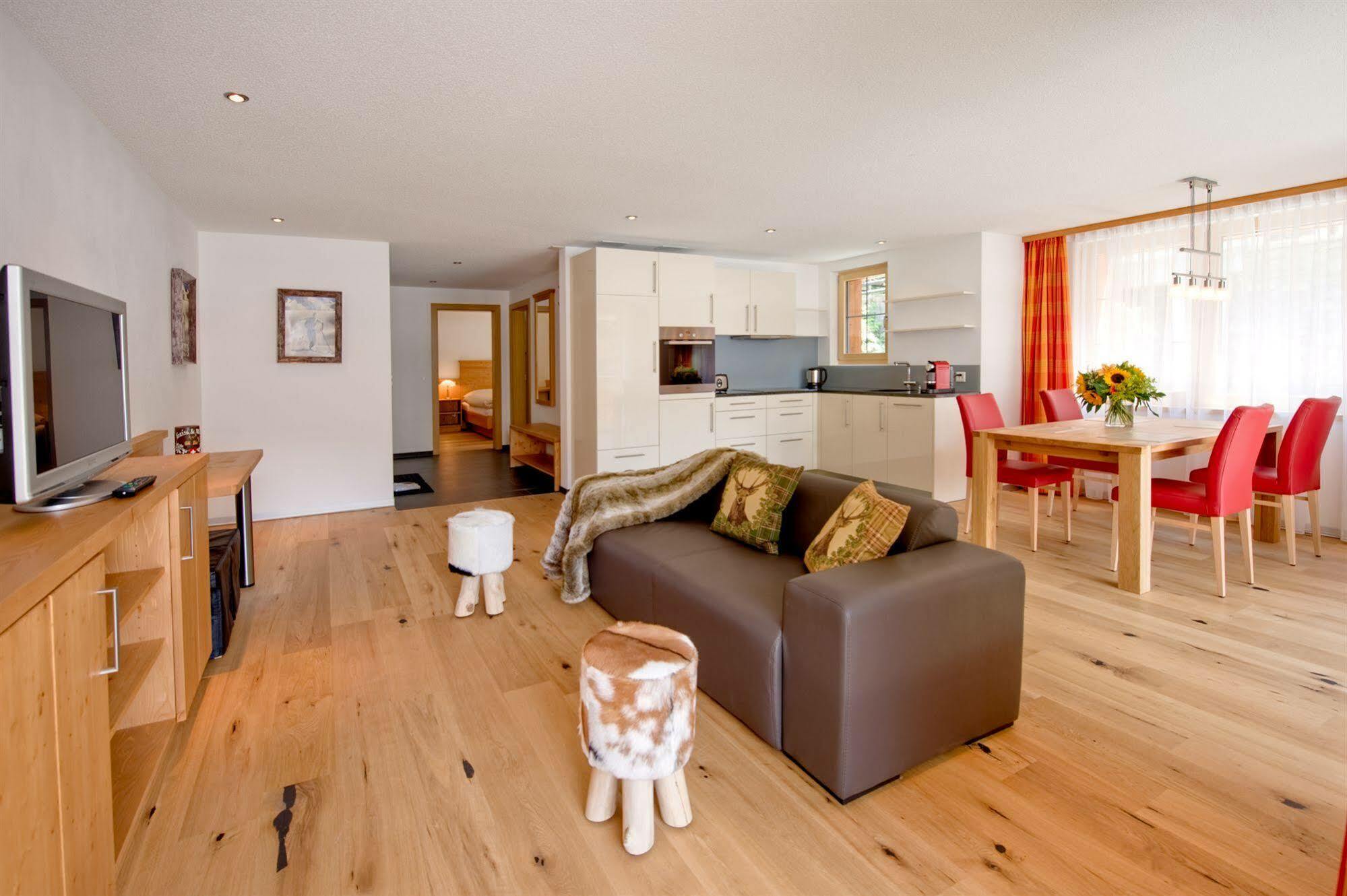 Jaegerhof Serviced Apartements Zermatt Kültér fotó